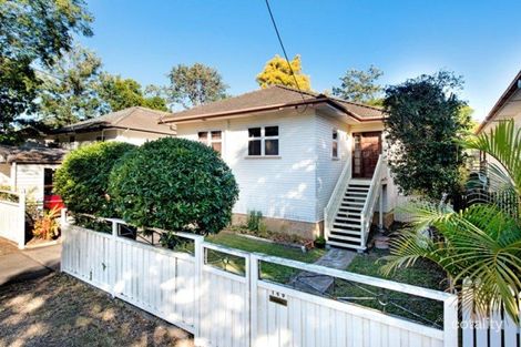 Property photo of 149 Morehead Avenue Norman Park QLD 4170