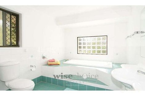 Property photo of 35 Oberon Way Oxenford QLD 4210