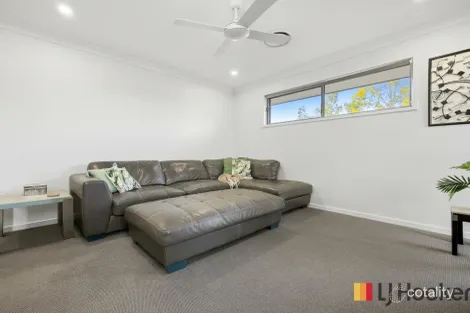 Property photo of 21 Blaxland Road Urraween QLD 4655