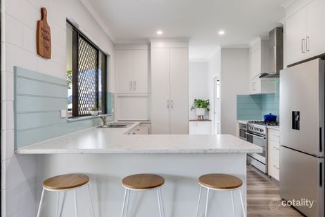 Property photo of 23 Ridgway Court Marian QLD 4753