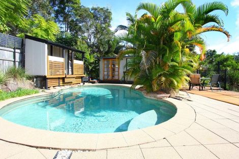 Property photo of 4 Lillian Crescent Ashmore QLD 4214