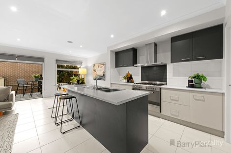 Property photo of 82 Mannavue Boulevard Cranbourne North VIC 3977