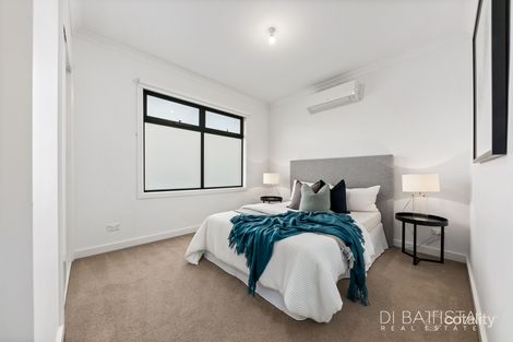 Property photo of 2/9 West Court Airport West VIC 3042