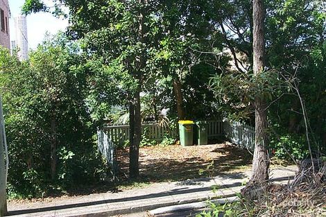 9 East St, Burleigh Heads, QLD 4220