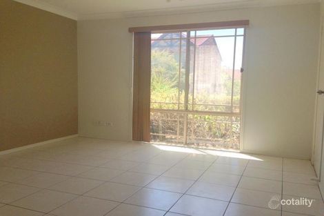 Property photo of 2/41 Bleasby Road Eight Mile Plains QLD 4113