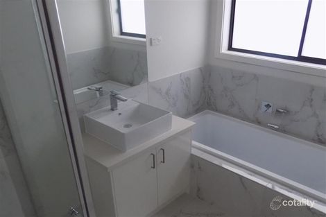 Property photo of 5 Walker Street Aintree VIC 3336