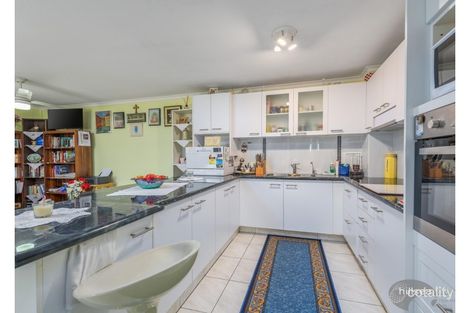 Property photo of 18/25 Ahern Street Labrador QLD 4215