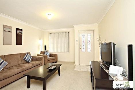 Property photo of 5 Plum Close Casula NSW 2170