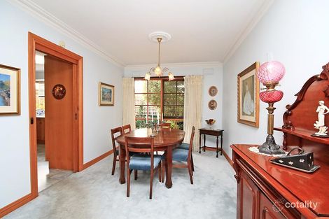 Property photo of 26 Severn Crescent Rowville VIC 3178