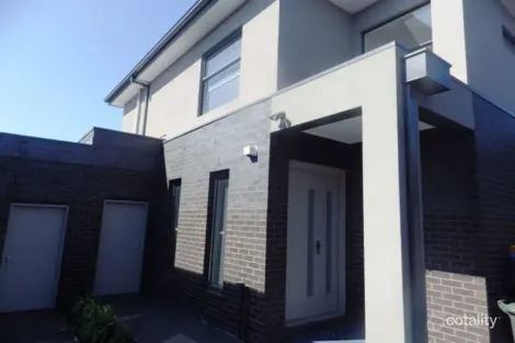 4/28-30 Hutton St, Thornbury, VIC 3071