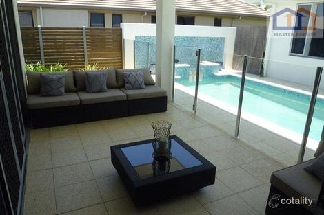 Property photo of 10 Arafura Close Burdell QLD 4818