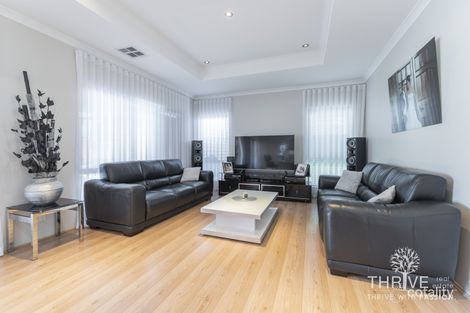 Property photo of 6 Bluebeech Way Piara Waters WA 6112