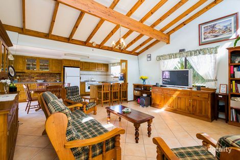 Property photo of 28 Barrine Crescent Coombabah QLD 4216