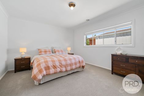 Property photo of 62 Atherton Crescent Tatton NSW 2650