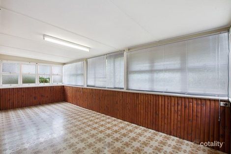 Property photo of 8 Florence Avenue Point Frederick NSW 2250