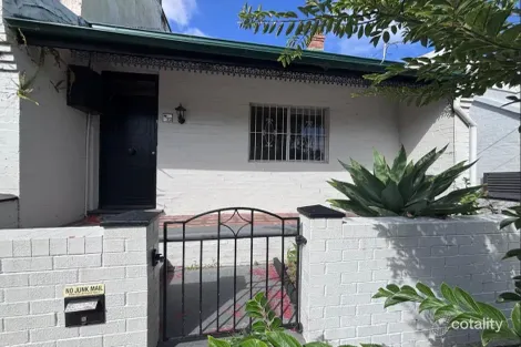 22 Commodore St, Newtown, NSW 2042