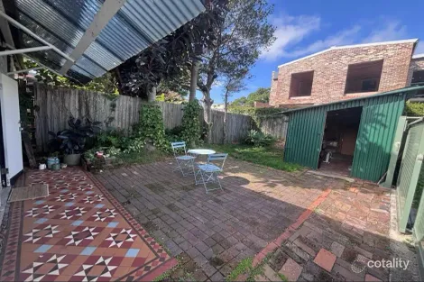 Property photo of 22 Commodore Street Newtown NSW 2042