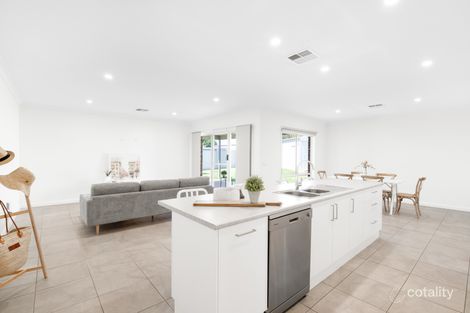 Property photo of 12 Mitchell Court Gol Gol NSW 2738