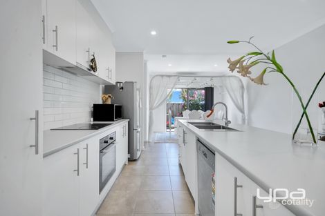Property photo of 26/205 James Mirams Drive Roxburgh Park VIC 3064