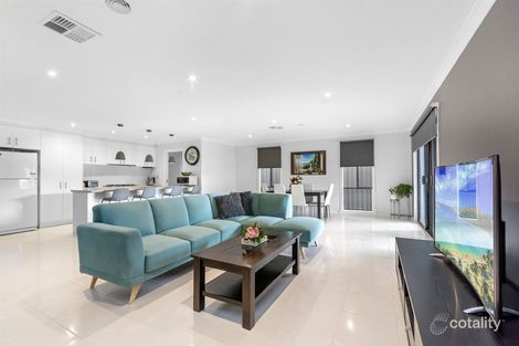 Property photo of 40 Cumberland Drive Pakenham VIC 3810