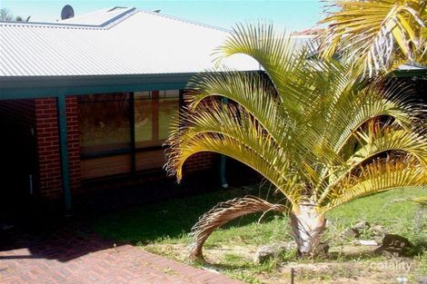 Property photo of 10 Brandon Mews Parmelia WA 6167