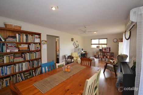 Property photo of 23 Clive Crescent Kepnock QLD 4670