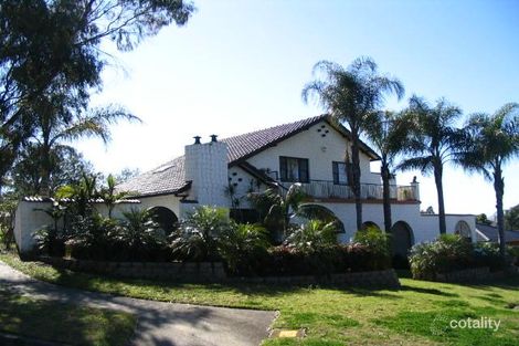 Property photo of 34 Phoenix Crescent Casula NSW 2170