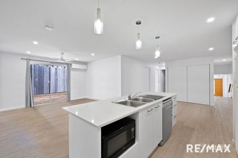 Property photo of 1/5 Elevate Place Burnside QLD 4560