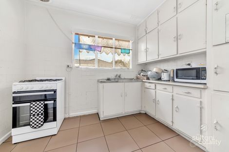 Property photo of 1/43 Kanooka Grove Doveton VIC 3177