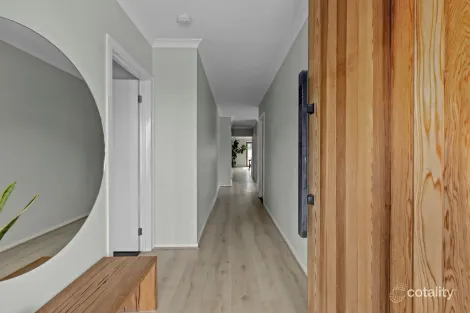 Property photo of 32 Restful Way Armstrong Creek VIC 3217