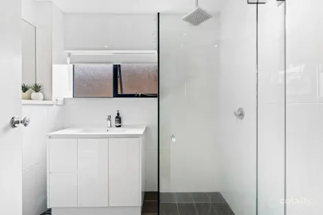 Property photo of 11/34 The Crescent Dee Why NSW 2099