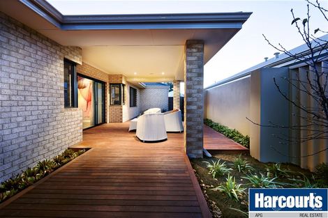 Property photo of 14 Glenelg Drive Millbridge WA 6232