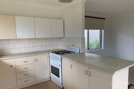 Property photo of 11 Letizia Court Yangebup WA 6164