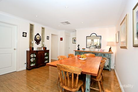 Property photo of 26 Suncrest Meander Meadow Springs WA 6210
