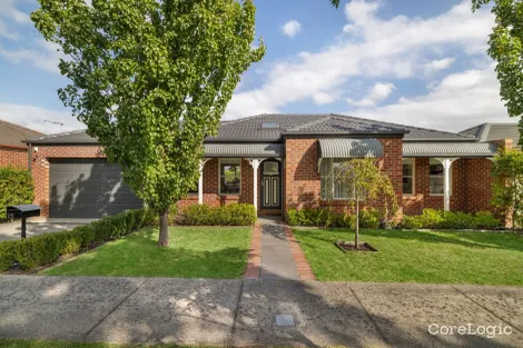 Property photo of 15 Allardice Parade Berwick VIC 3806