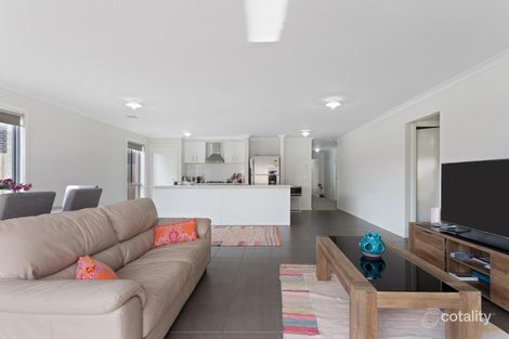 Property photo of 29 Aspera Drive Brookfield VIC 3338