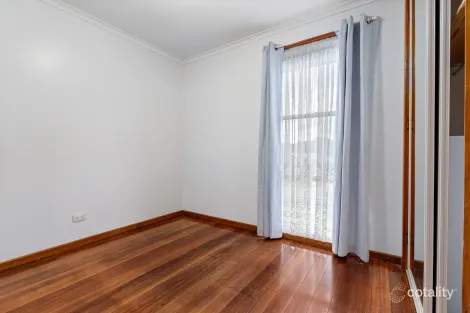 Property photo of 10 Hague Road Wodonga VIC 3690