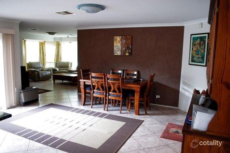 Property photo of 21 Bottlebrush Avenue Casula NSW 2170
