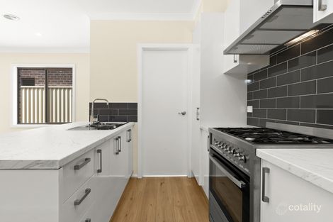 Property photo of 2/20 Talpa Crescent Corio VIC 3214