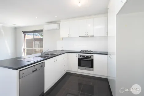 Property photo of 3 Cloud Close Redan VIC 3350