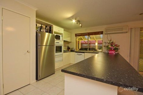 Property photo of 93 Kendall Drive Narre Warren VIC 3805
