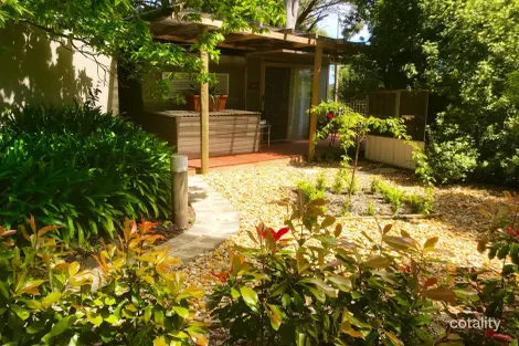 14 Stuart St, Darnum, VIC 3822