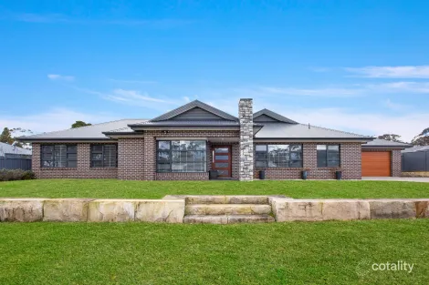 47 St Elmo Ave, Blackheath, NSW 2785