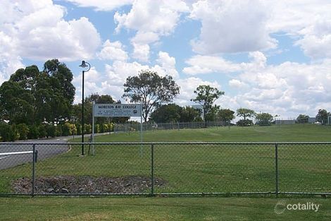 98a Hargreaves Rd, Manly West, QLD 4179