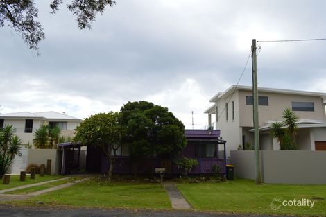 26 Wharf St, Woolgoolga, NSW 2456