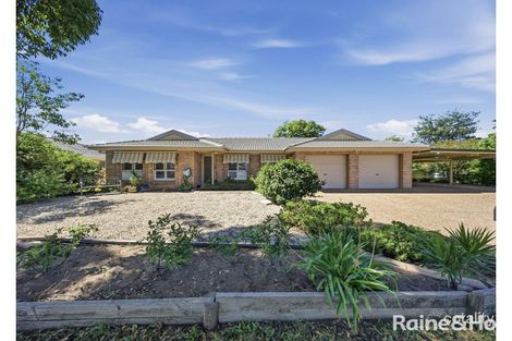 2 Richard Rd, Rutherford, NSW 2320