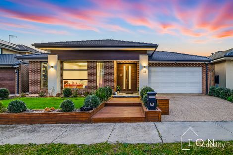 18 Kernot Pde, Clyde, VIC 3978