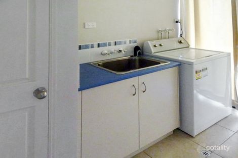 Property photo of 16 Cassia Court Nebo QLD 4742