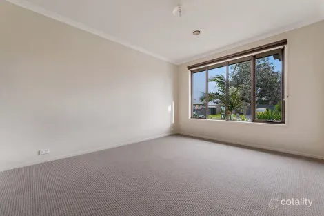 Property photo of 11 Hartow Street Craigieburn VIC 3064