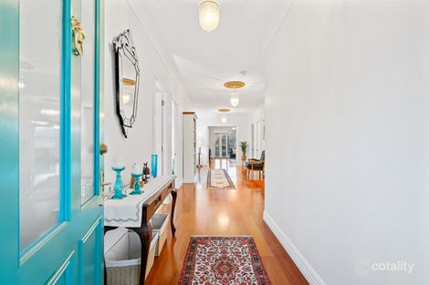 Property photo of 5 Treetop Rise Chandlers Hill SA 5159